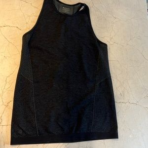 Athleta long line tank